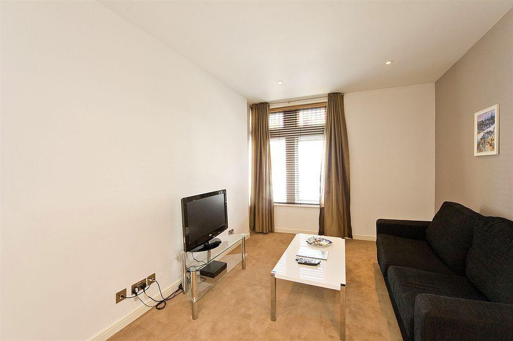 Native Fulham Lägenhet London Exteriör bild